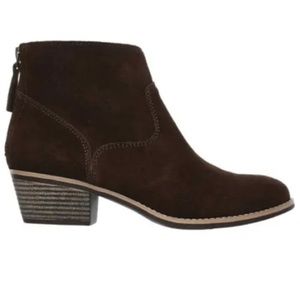 Skechers Lasso brown ankle boot.‎ Size 11.